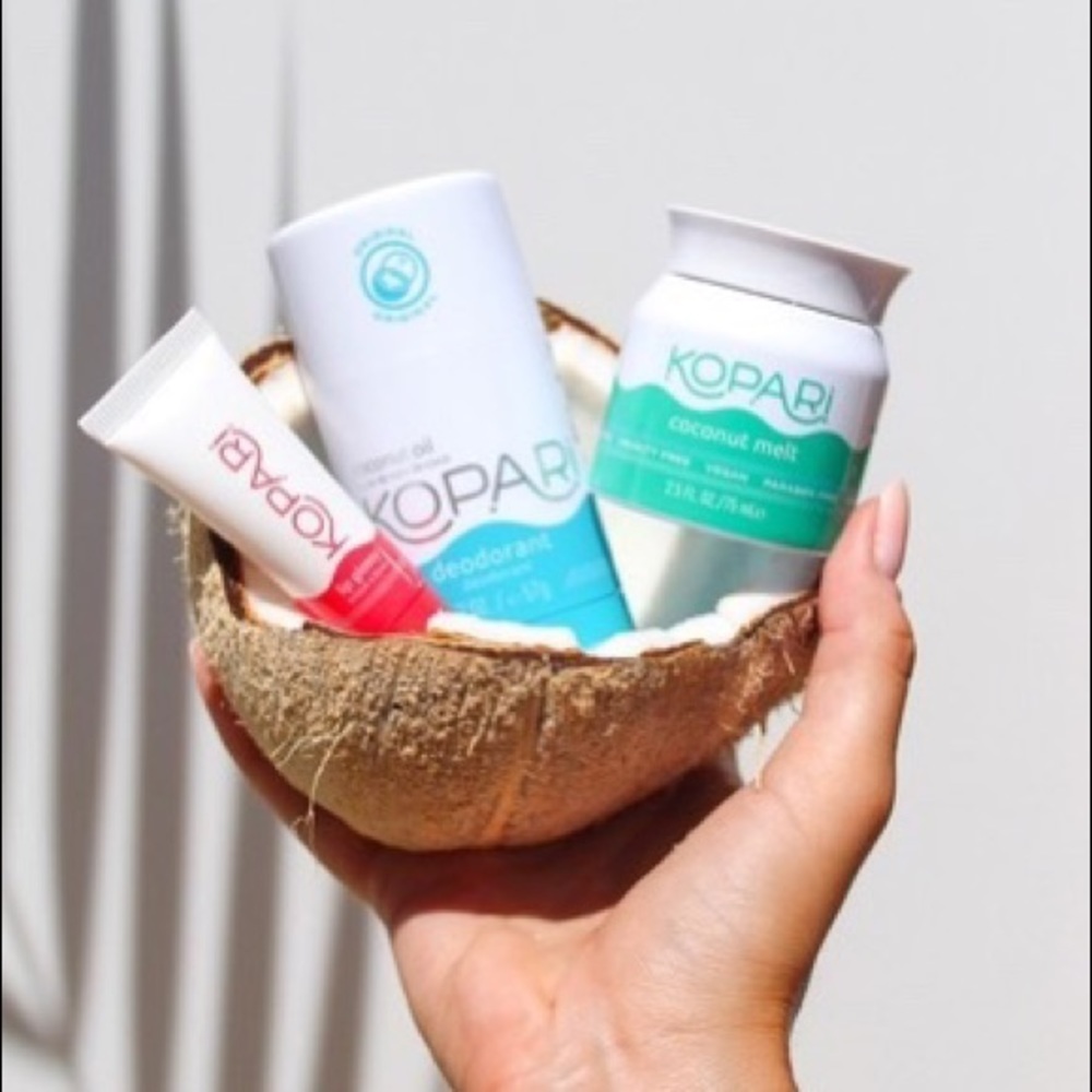 NEW Kopari Wrapped In Coconut Gift Set - Picture 2 of 7